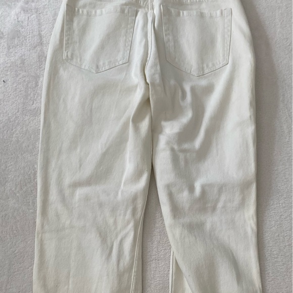 Hollister Jeans Size 28W/29L Color White - Picture 6 of 6